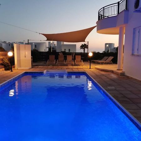 Villa Vista Пафос Екстер'єр фото