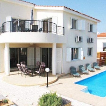 Villa Vista Пафос Екстер'єр фото